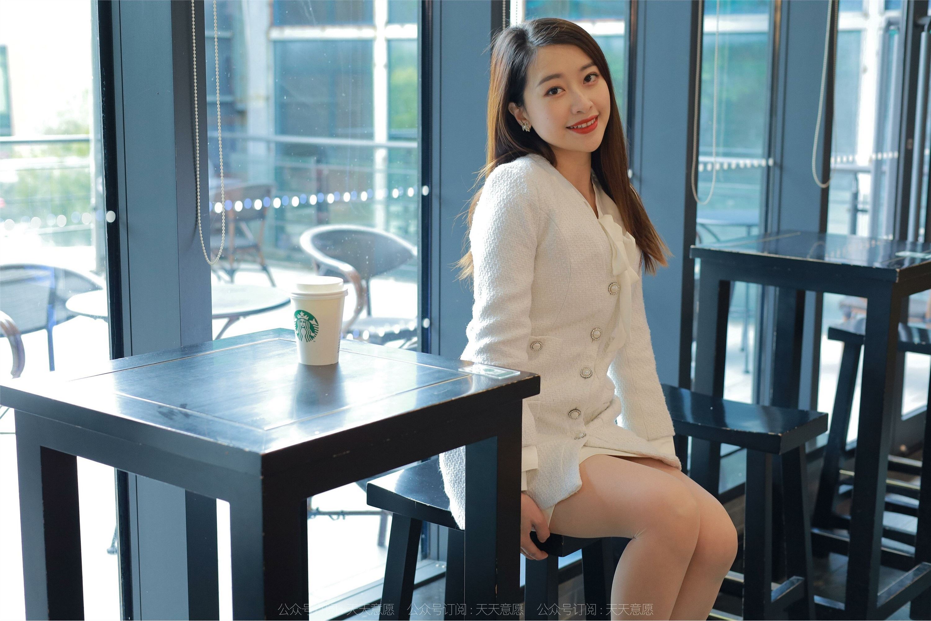 IESS异思趣向  2022.04.18 丝享家 1063：小婕《纯白OL套装》